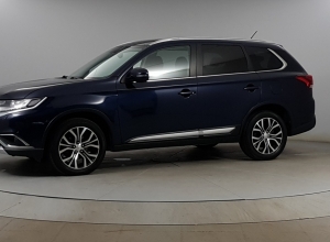 e MITSUBISHI OUTLANDER 2.2 DID INTENSE + 4WD AUT