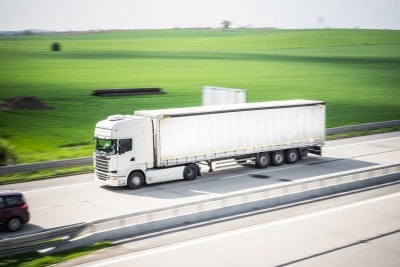 Leasing naczep i przyczep Samochód ciężarowy z naczepą